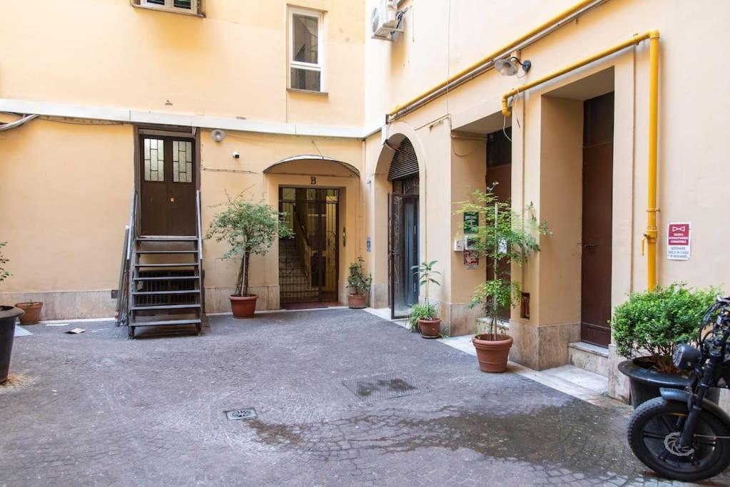 Nova Domus Colosseo Rzym Zewnętrze zdjęcie